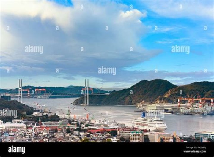 Does nagasaki have a flag?