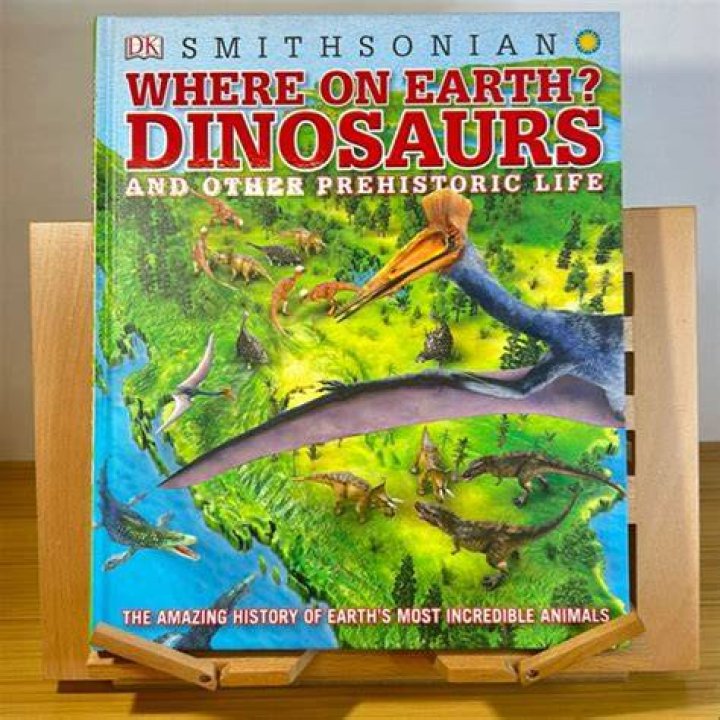 Where on earth dinosaurs and other prehistoric life?